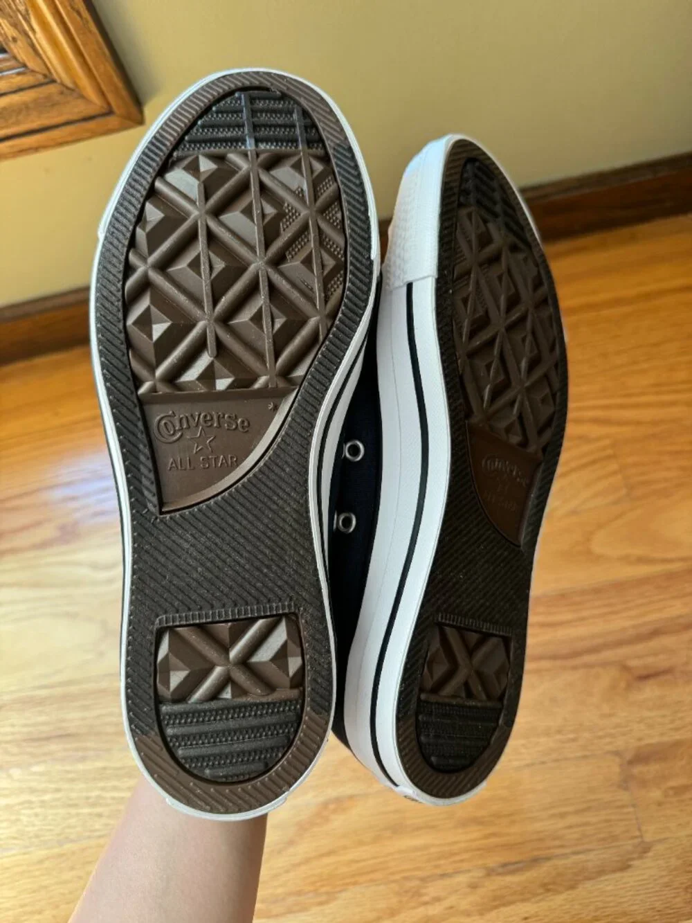 (new) chuck sneaker converse navy, women US 7.5 / Men US 5.5, UK 5.5, 38 EUR